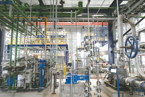 清華核能院國(guó)家重大專(zhuān)項(xiàng)高溫氣冷堆示范電站——主氦風(fēng)機(jī)試驗(yàn)回路項(xiàng)目 該項(xiàng)目是我公司制造、安裝總承包項(xiàng)目，現(xiàn)已安裝完畢，氦檢密封試驗(yàn)一次成功