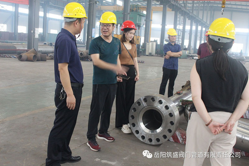 “大口徑厚壁管道推拉式冷彎技術(shù)國(guó)產(chǎn)化應(yīng)用項(xiàng)目”順利通過驗(yàn)收